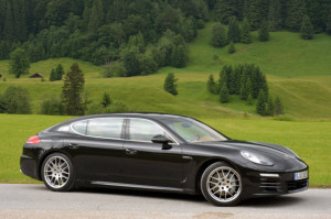 001-2014-porsche-panamera-executive-qs